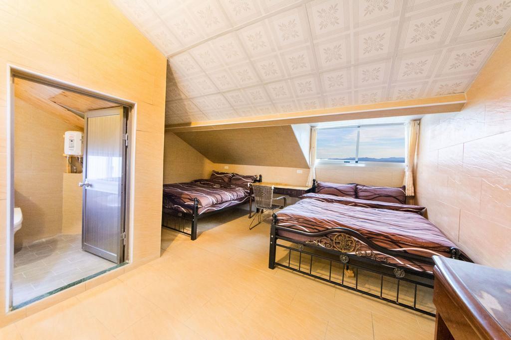 Red Crown Jacana B&B Taitung Exterior photo